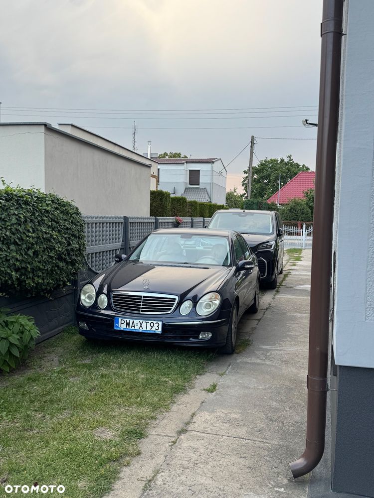 Mercedes-Benz Klasa E 240 Avantgarde - 1