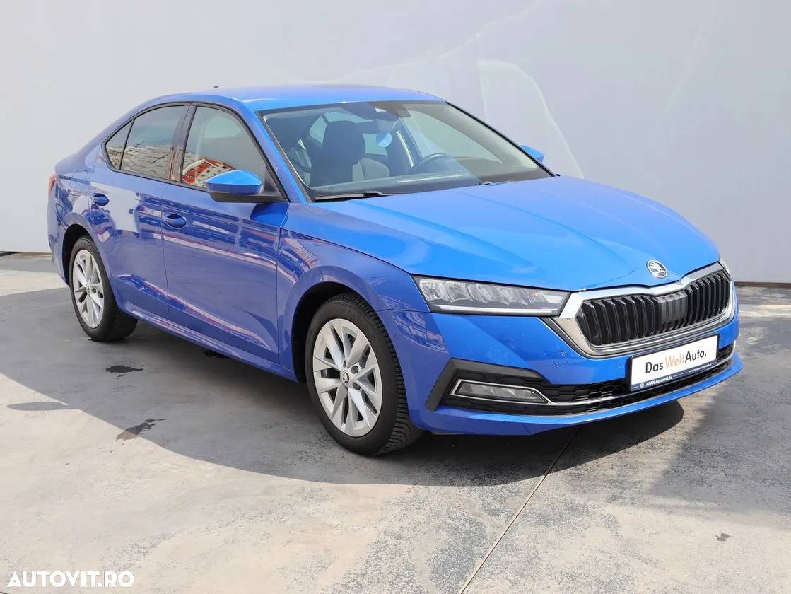 Skoda Octavia 2.0 TDI DSG Style - 3