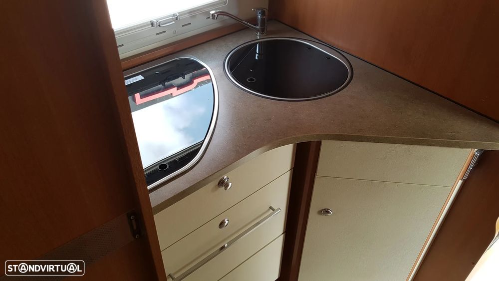 Challenger Mageo 3018 cama central - 14