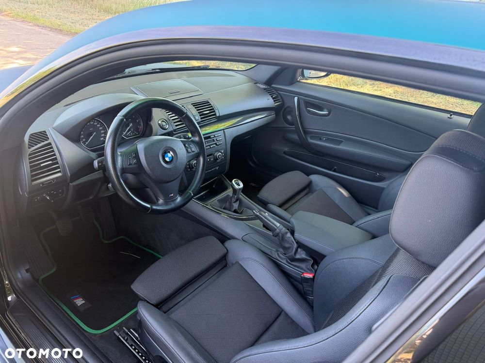 BMW Seria 1 130i - 5
