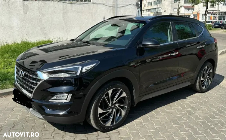 Hyundai Tucson 2.0 CRDI 4WD 8AT Luxury - 4