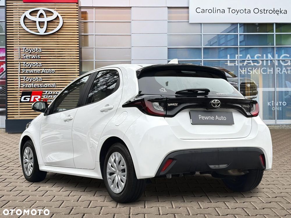 Toyota Yaris - 7