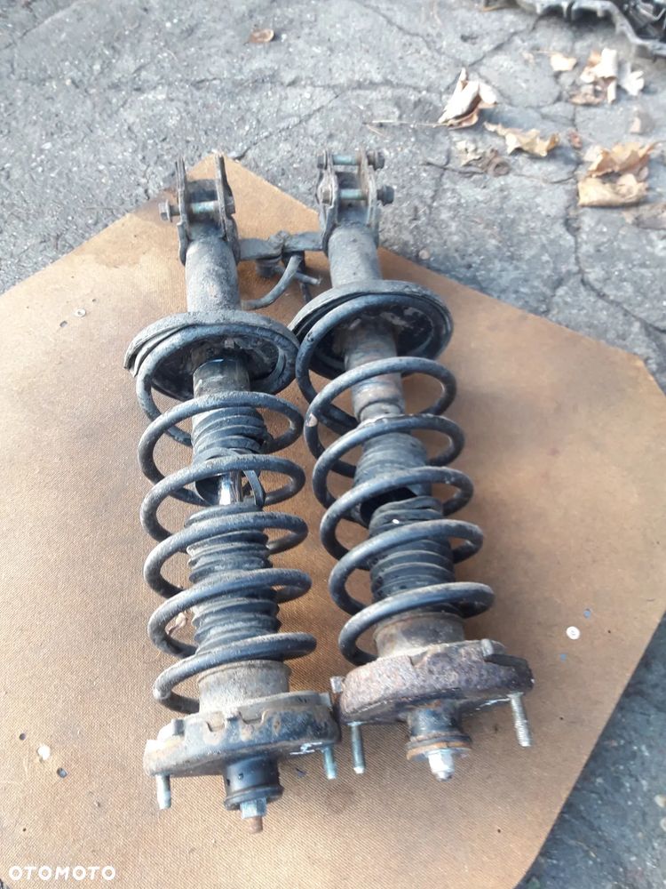 Mazda Premacy 99-05  Amortyzator kompletny  Sprężyna tylny tył prawy lewy - 1