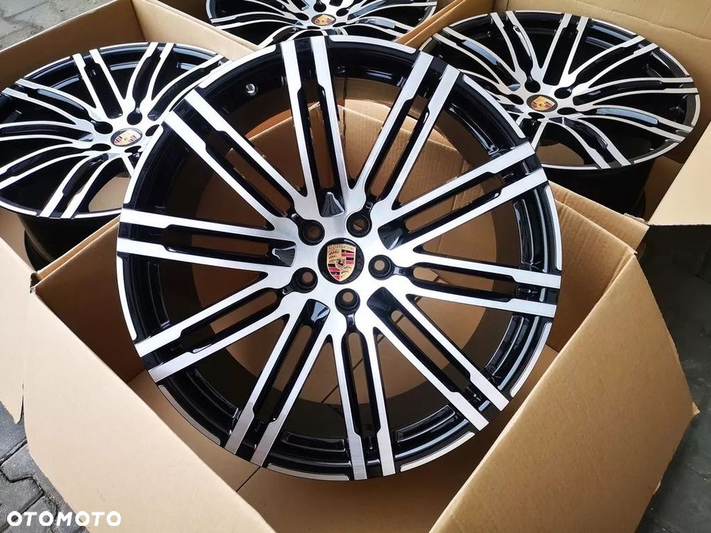 PORSCHE MACAN S / TURBO/ SPIDER 21''95B nowy model - 11