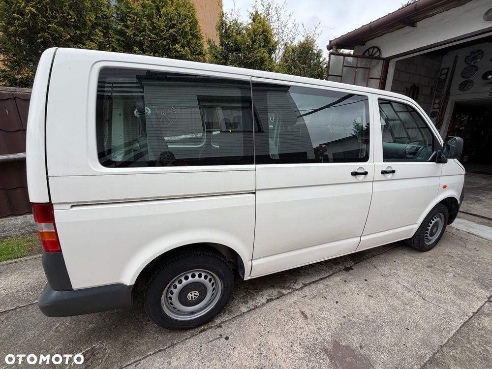 Volkswagen Transporter - 9