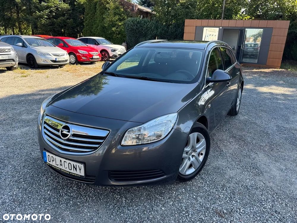 Opel Insignia - 1