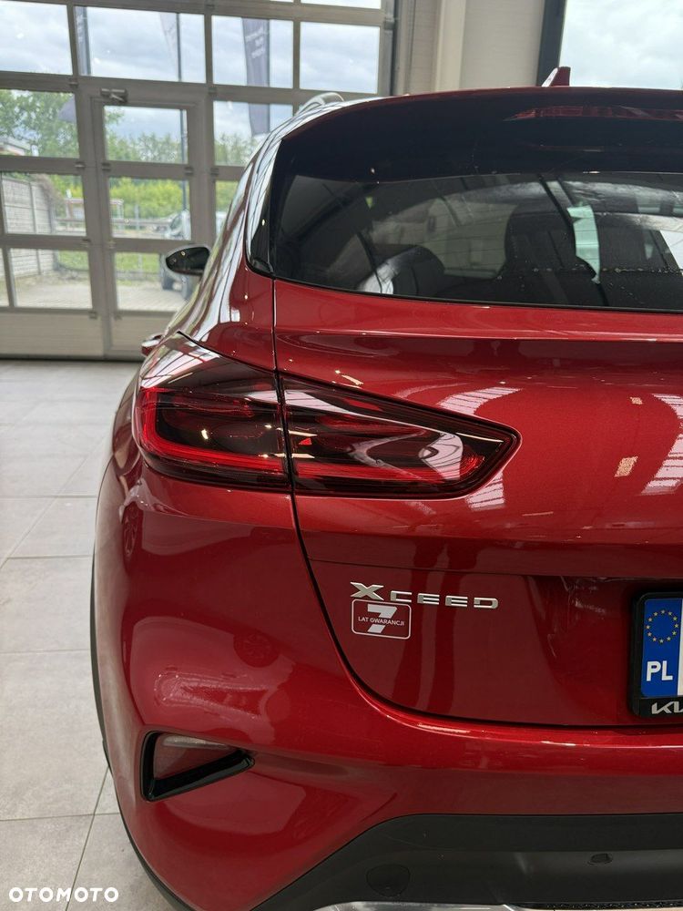 Kia XCeed - 8
