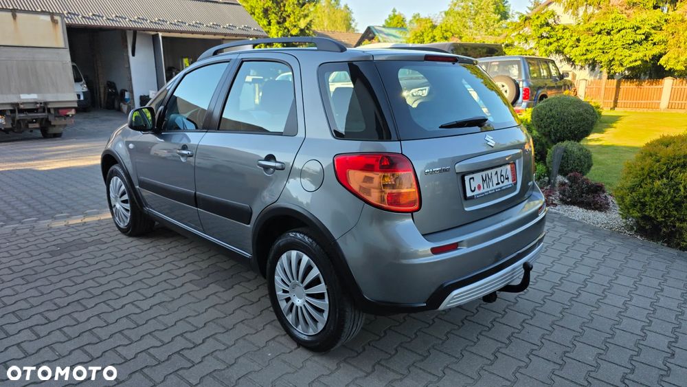 Suzuki SX4 1.6 GS / Premium 4WD - 4