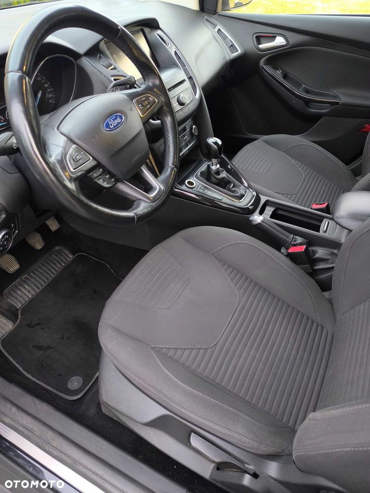 Ford Focus - 6