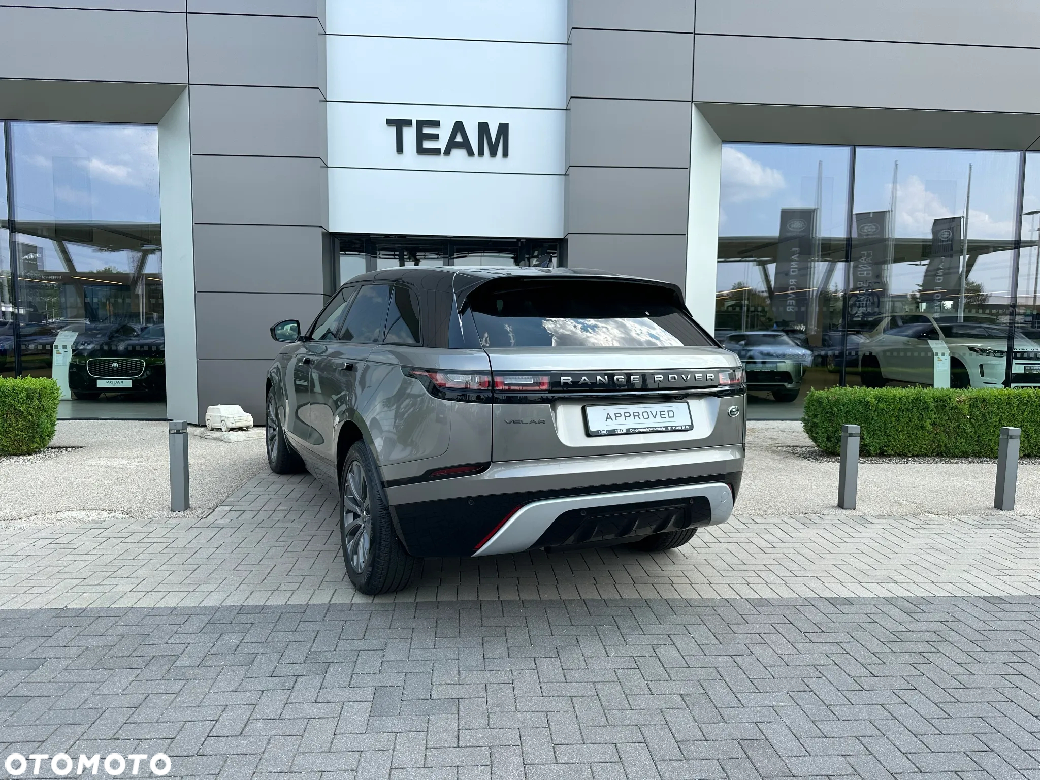 Land Rover Range Rover Velar 2.0 P250 R-Dynamic SE - 5