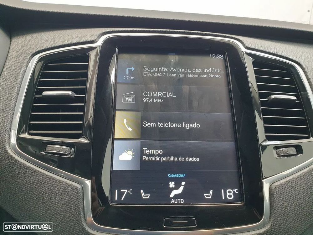 Volvo XC 90 2.0 D4 Momentum - 25