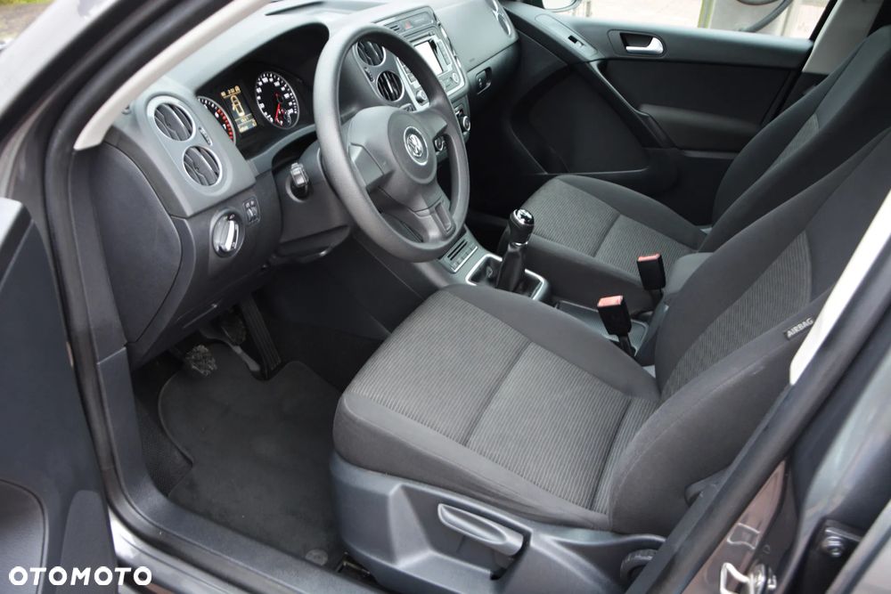 Volkswagen Tiguan - 26