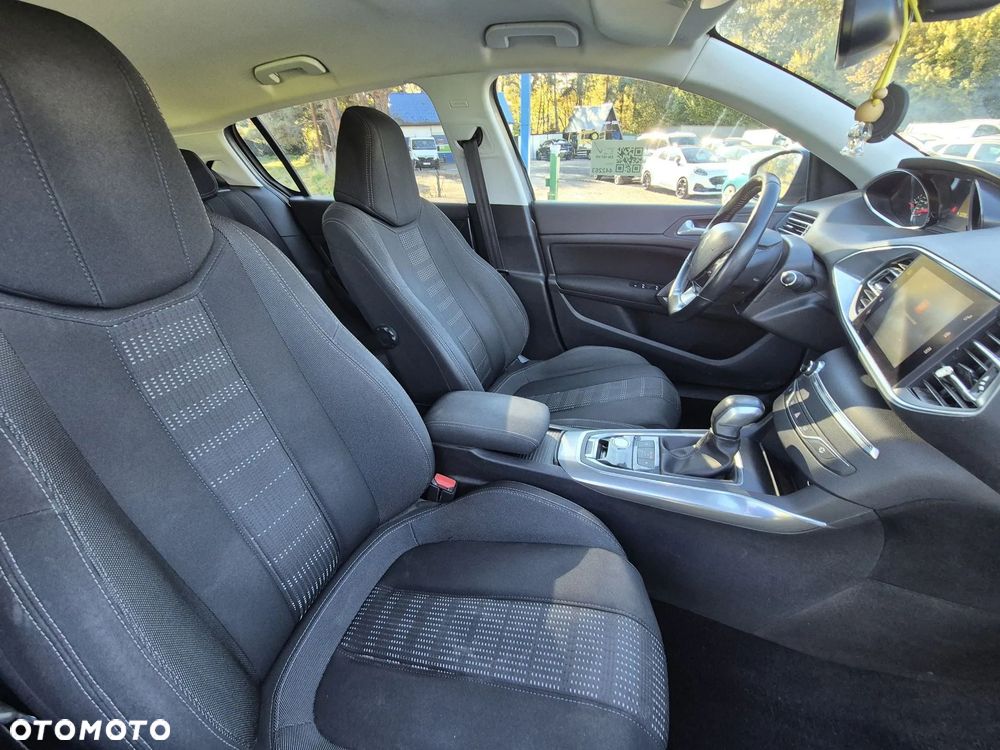 Peugeot 308 PureTech 130 EAT6 Stop & Start Allure - 21