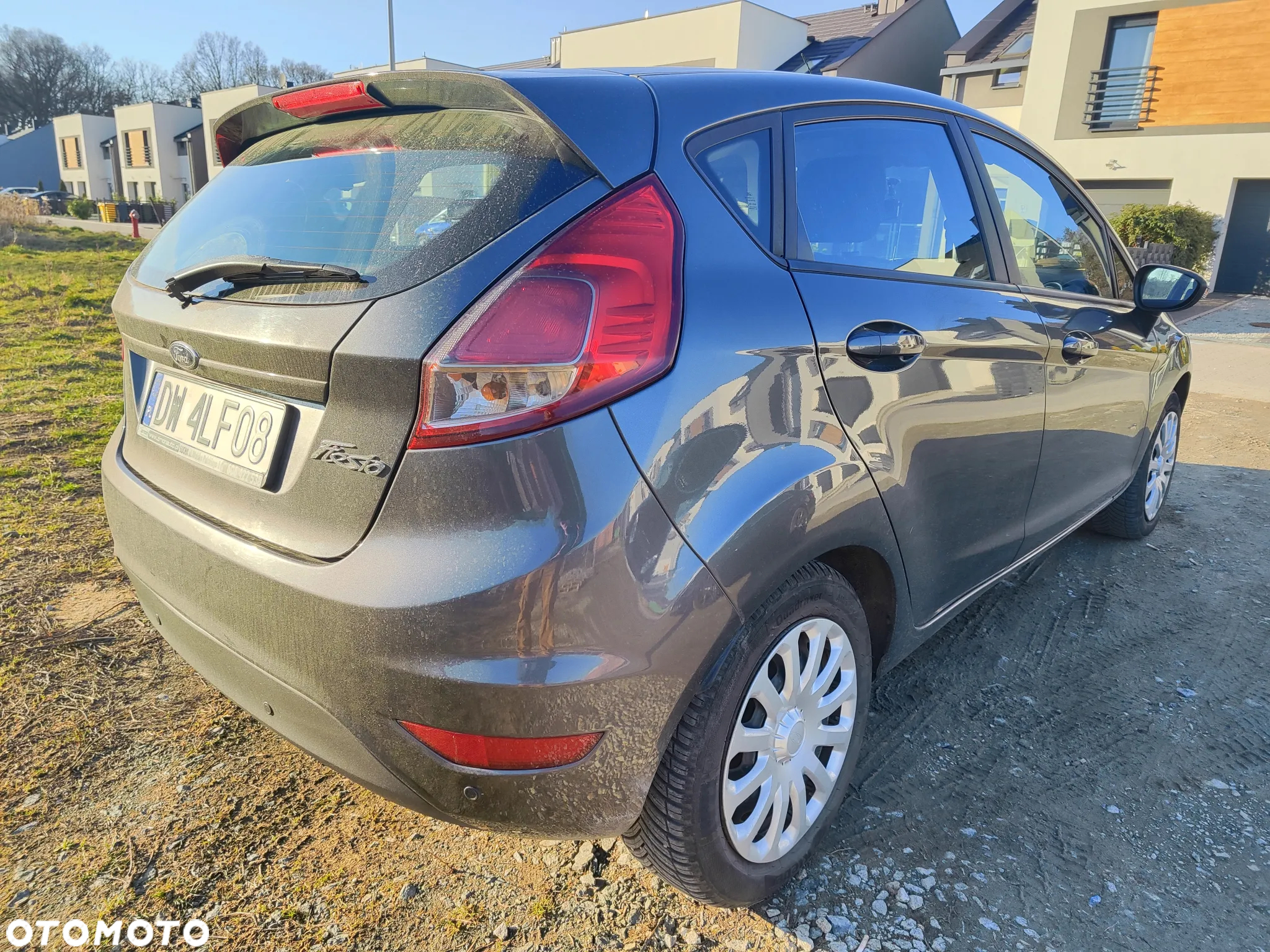 Ford Fiesta 1.5 TDCi Ambiente - 6