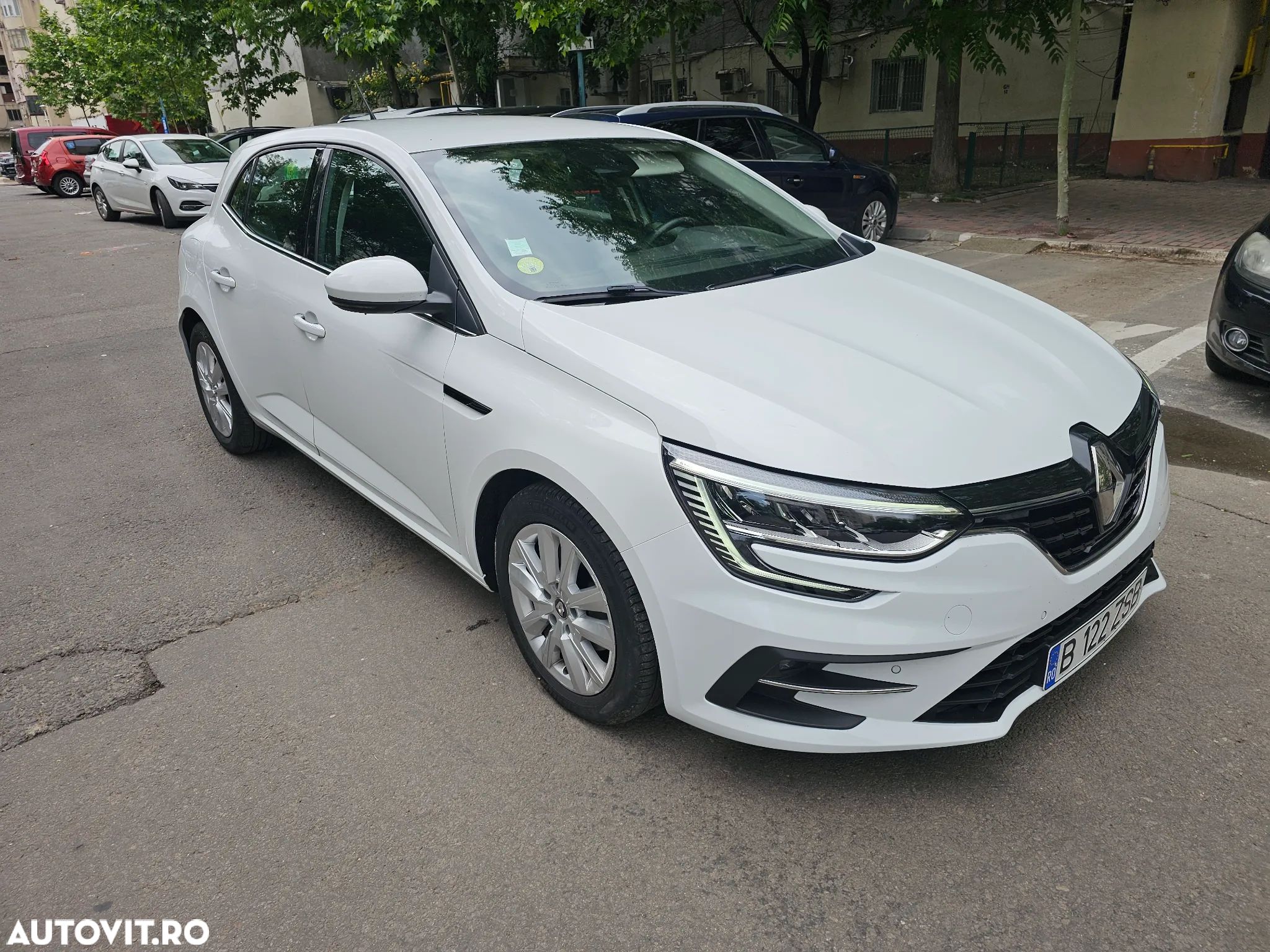 Renault Megane Blue dCi 116 Intens - 1