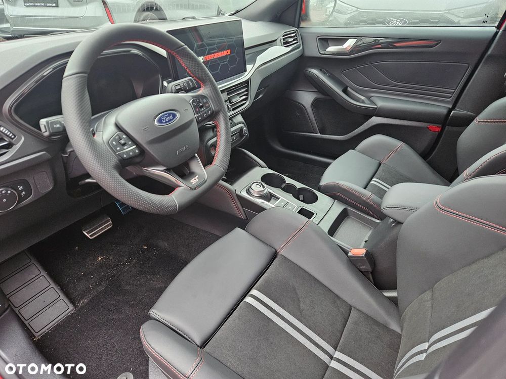 Ford Focus 2.3 EcoBoost ST X - 10