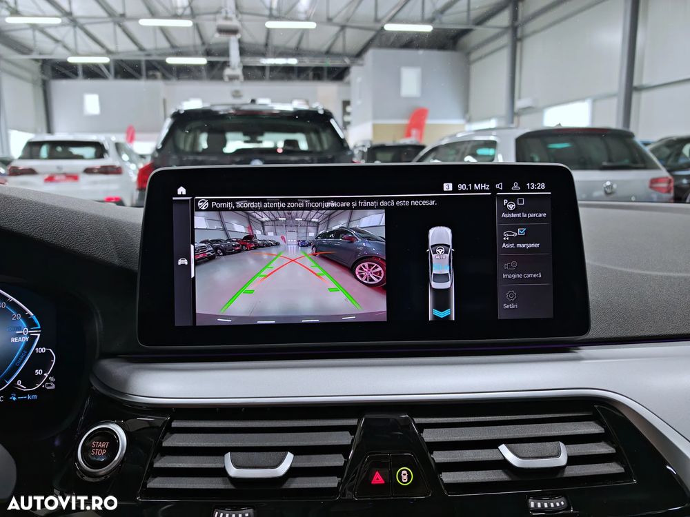 BMW Seria 5 520e AT PHEV - 13