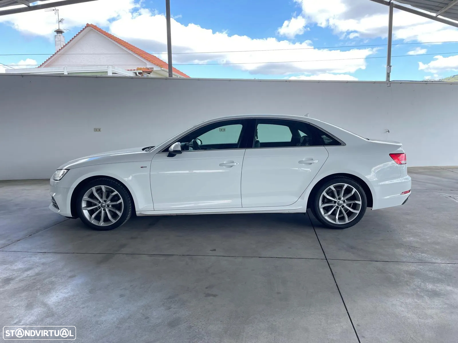 Audi A4 2.0 TDI S-line S tronic - 2