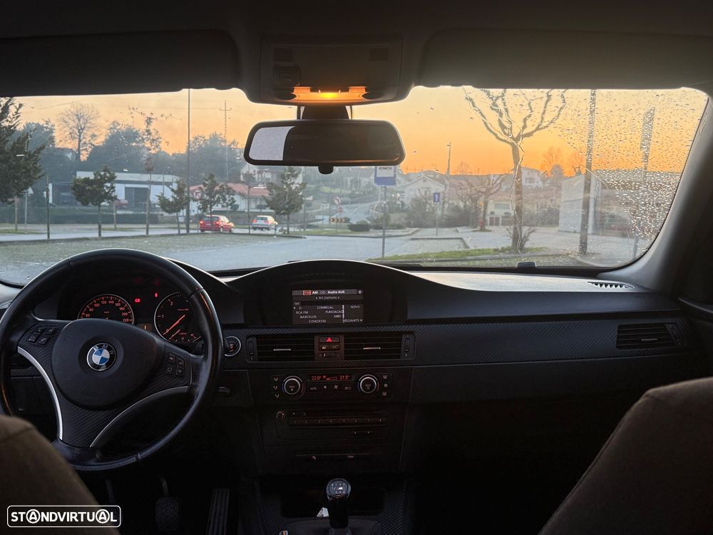 BMW 318 d DPF Edition Lifestyle - 9