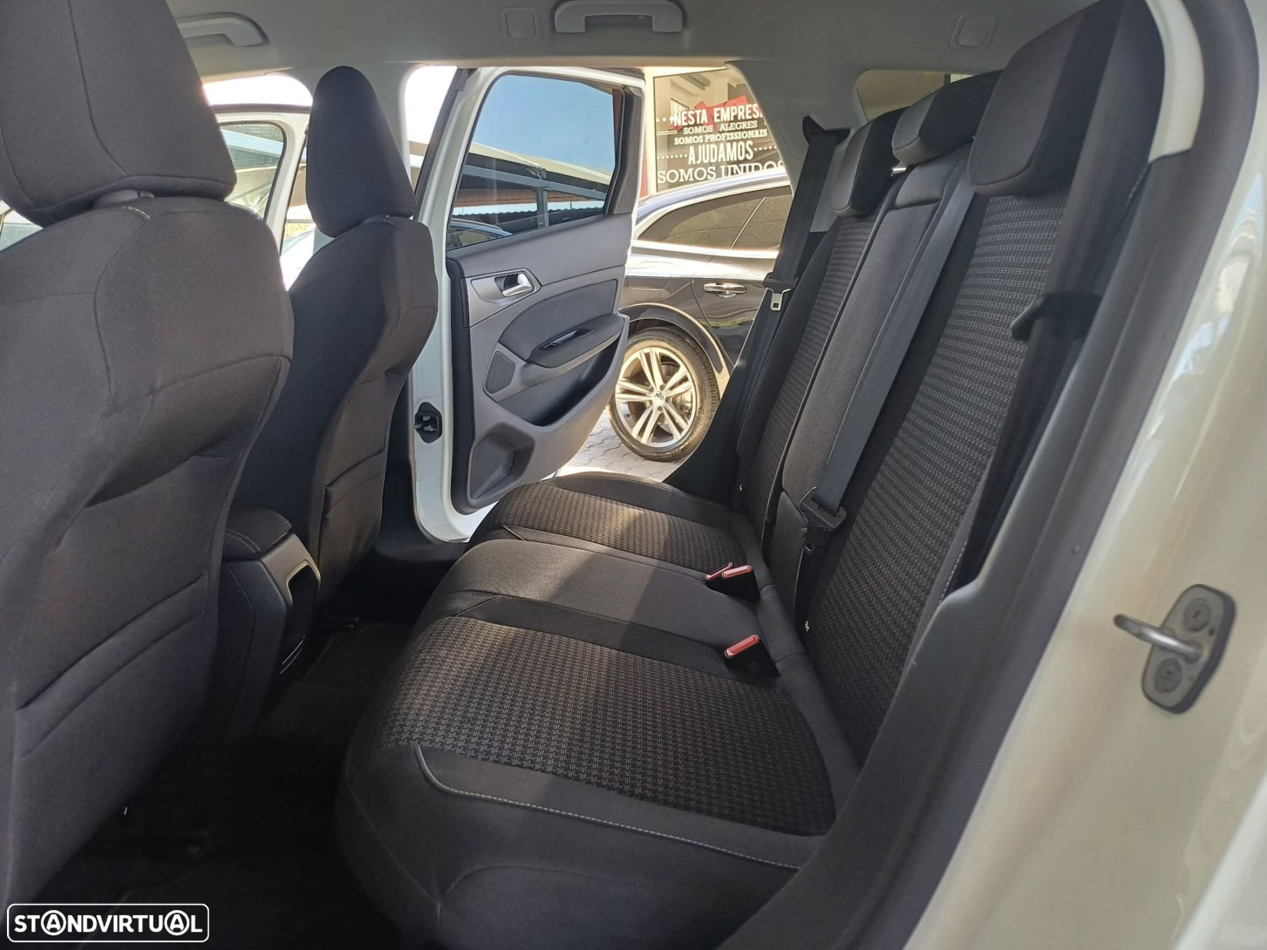 Peugeot 308 SW 1.5 BlueHDi Allure - 15