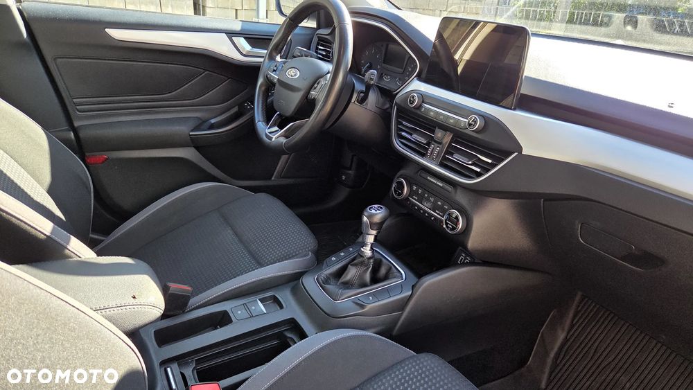 Ford Focus 1.5 EcoBlue SCR Titanium - 8