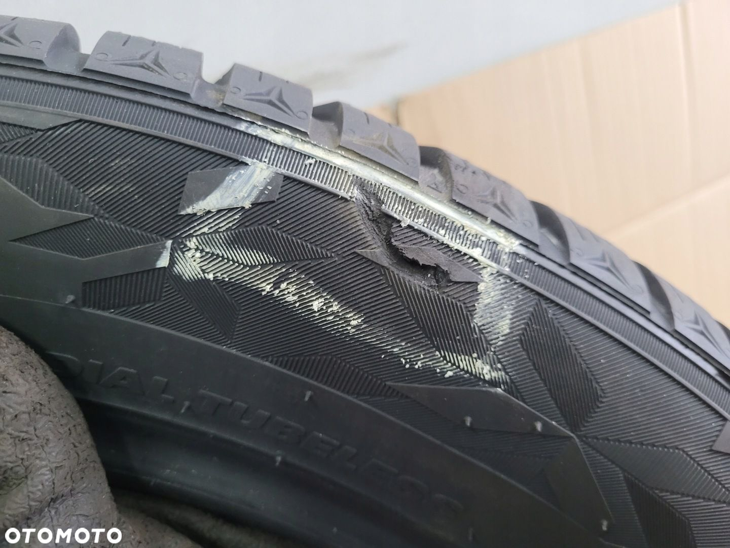 215/55R17 KUMHO WINTERCRAFT WP52 98 V - 8