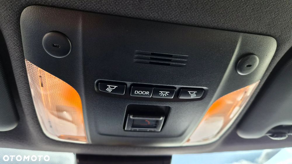 Toyota Corolla 1.8 Hybrid Comfort - 16