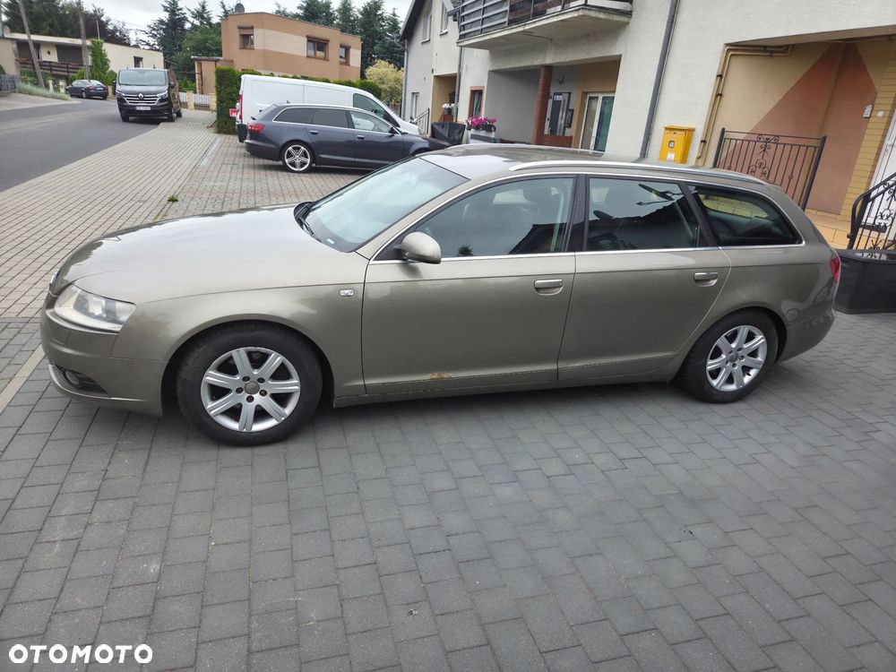 Audi A6 Avant 2.4 quattro - 2