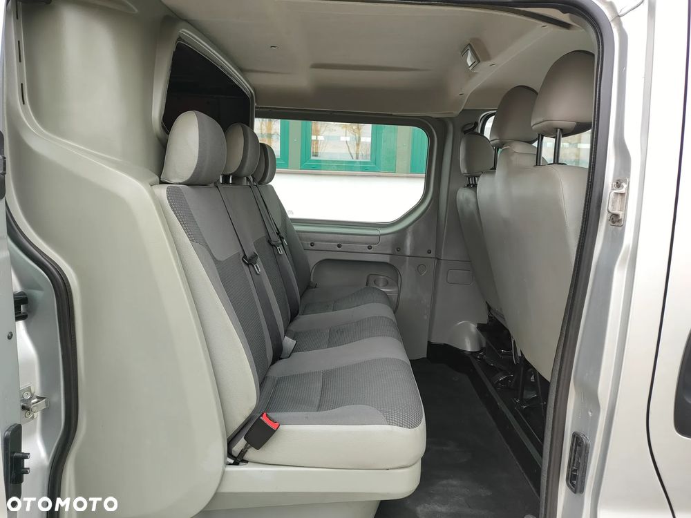 Opel Vivaro brygadówka long - 17