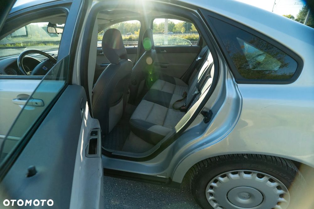 Volvo S40 - 16