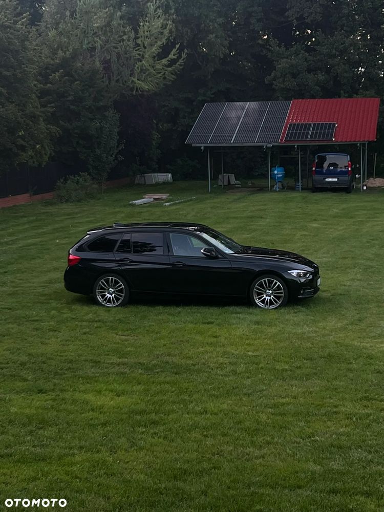 BMW Seria 3 320d Touring xDrive Sport Line - 2