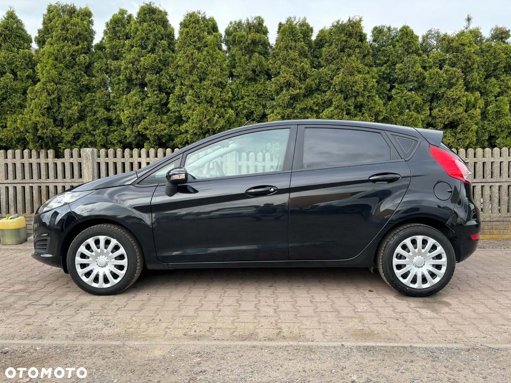 Ford Fiesta 1.5 TDCi Ambiente - 4