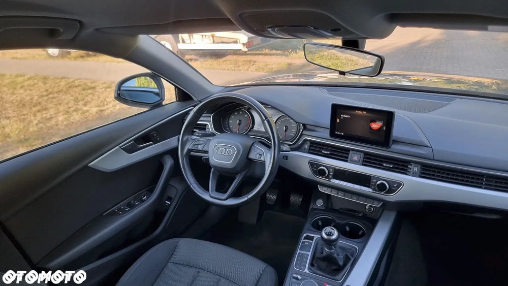 Audi A4 Avant 2.0 TFSI ultra - 24