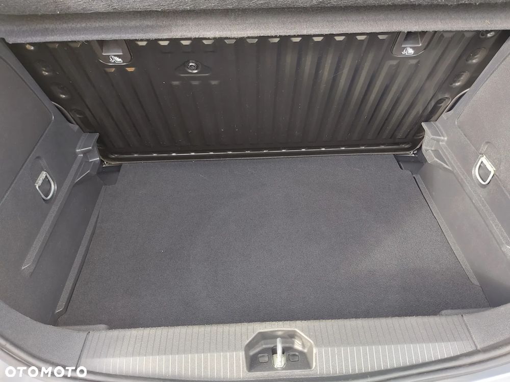 Opel Corsa 1.4 120 Jahre - 33