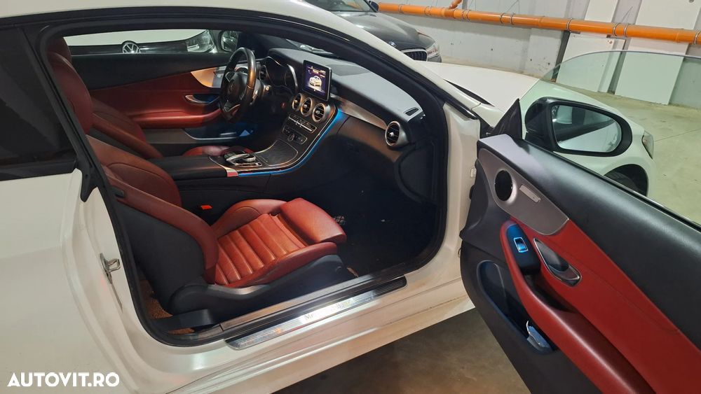 Mercedes-Benz C - 4