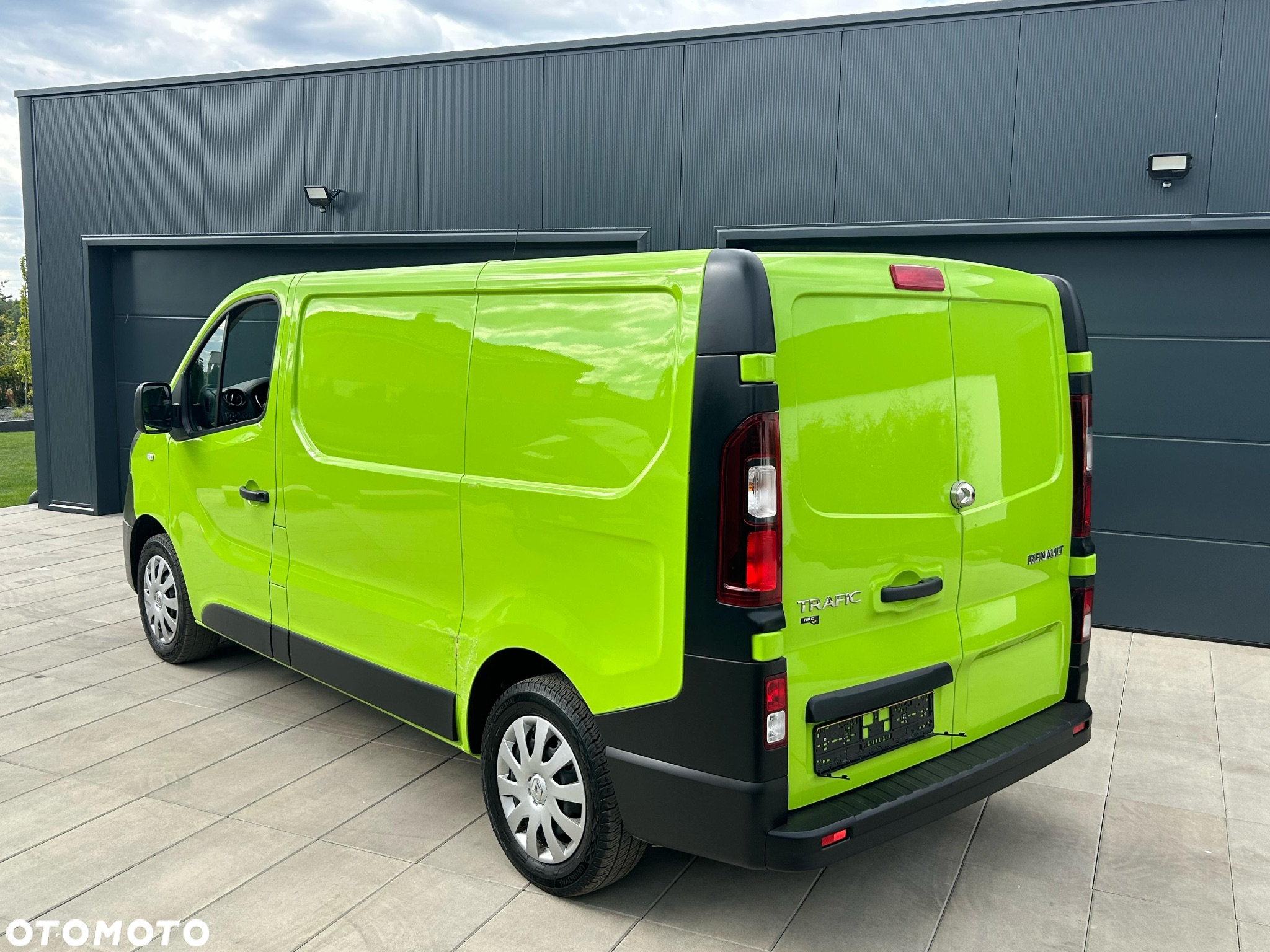 Renault Trafic - 15