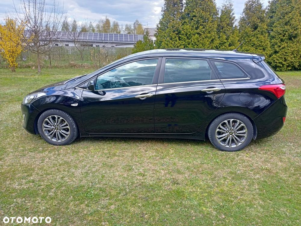 Hyundai i30 1.6 CRDi Comfort - 2