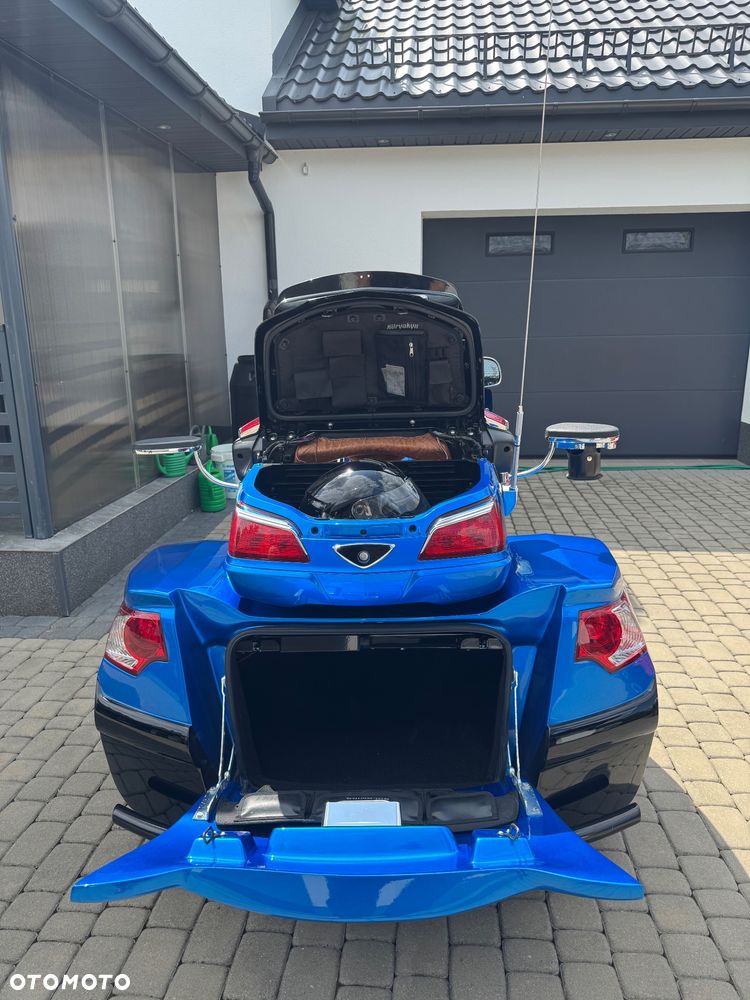 Honda GL - 8