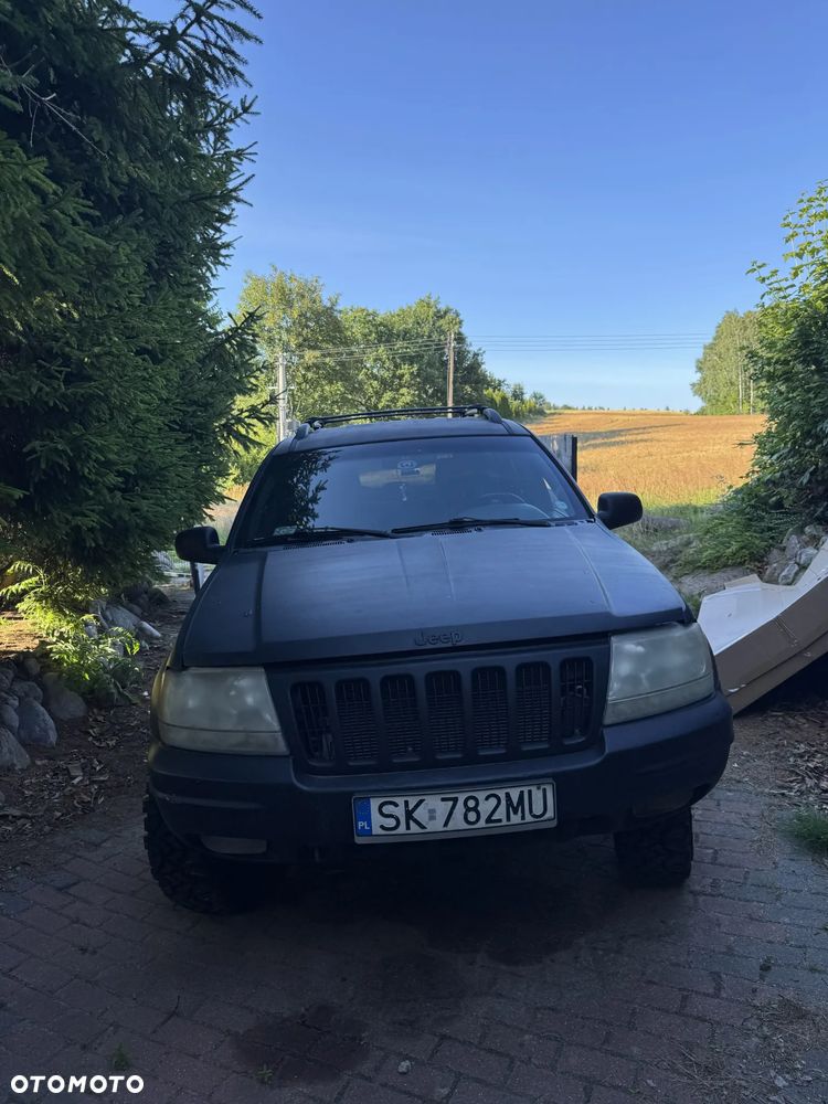 Jeep Grand Cherokee - 1
