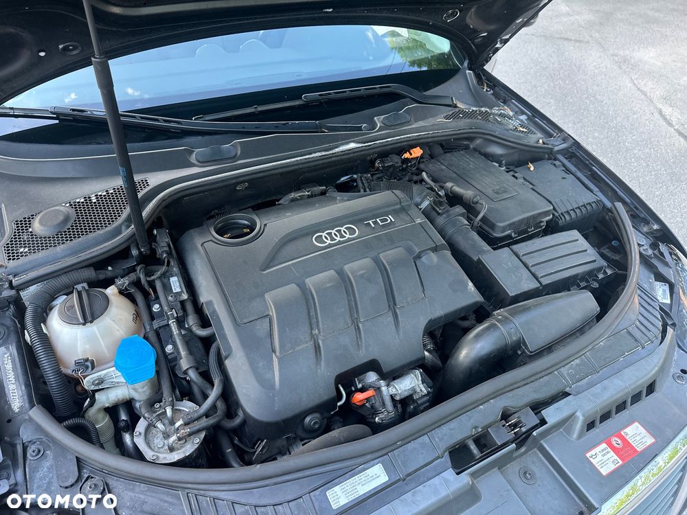 Audi A3 Sportback 2.0 TDI Ambiente - 12