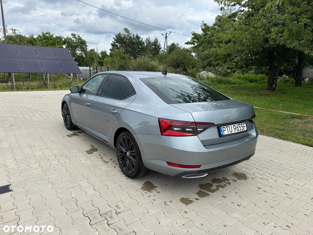 Skoda Superb 2.0 TSI L&K DSG - 10