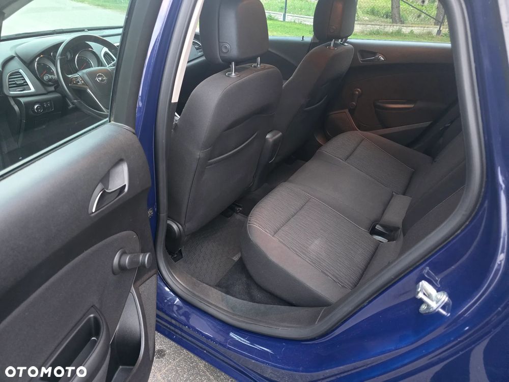 Opel Astra 1.7 CDTI Cosmo - 10