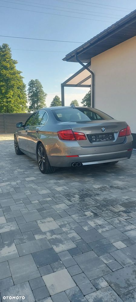 BMW Seria 5 520d - 10