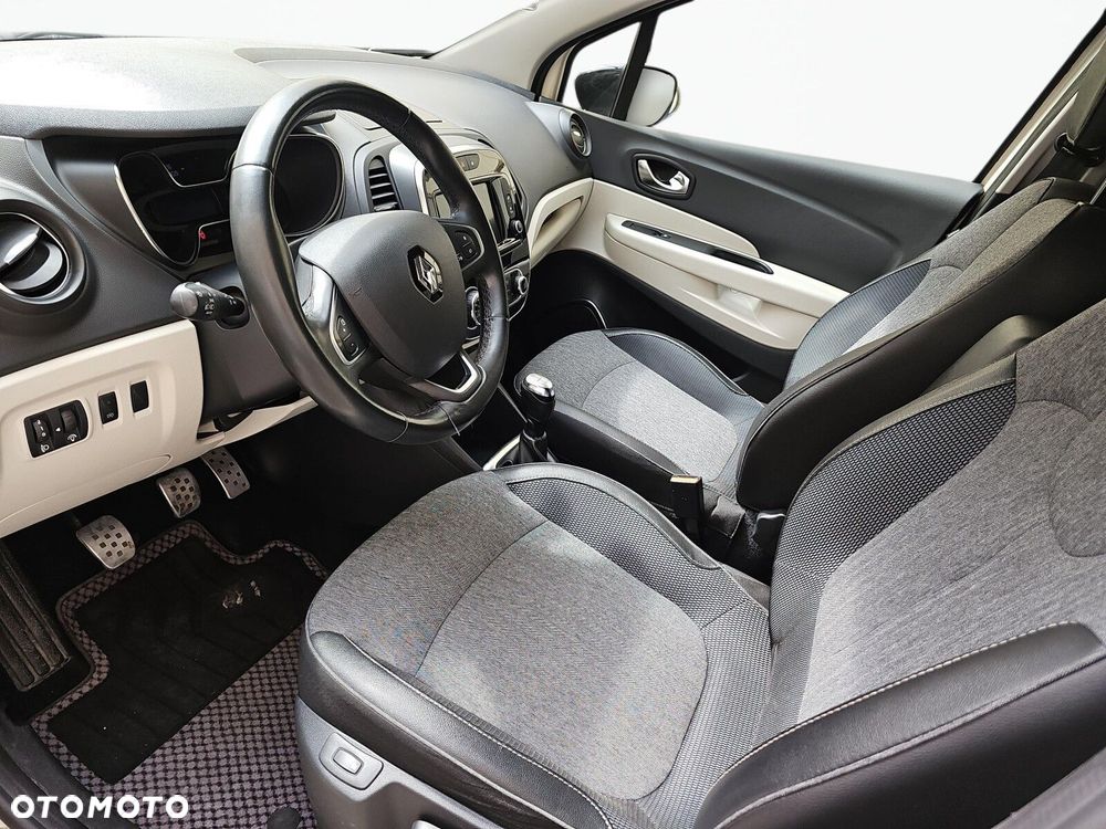 Renault Captur - 14