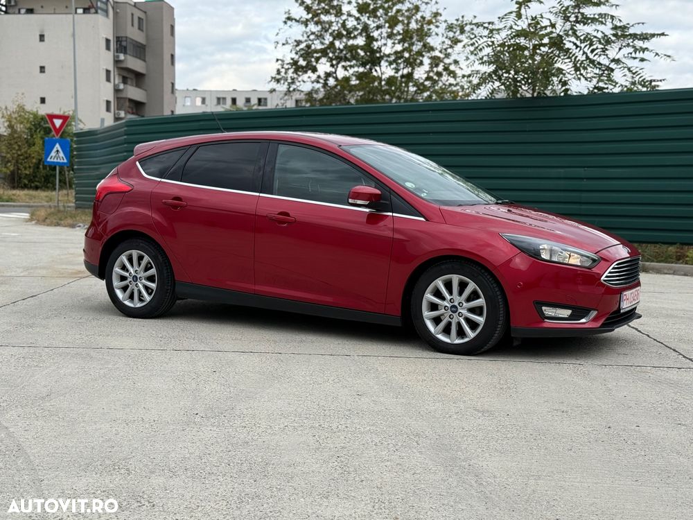 Ford Focus - 8