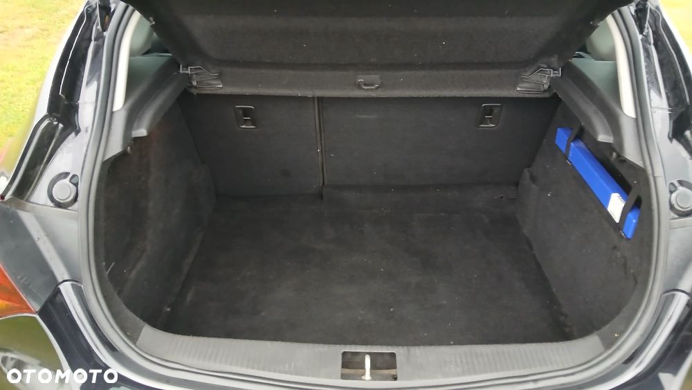 Opel Astra 1.4 Turbo Color Edition - 23