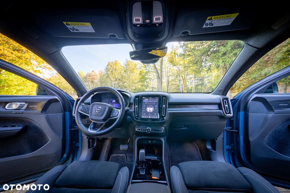 Volvo C40 - 24