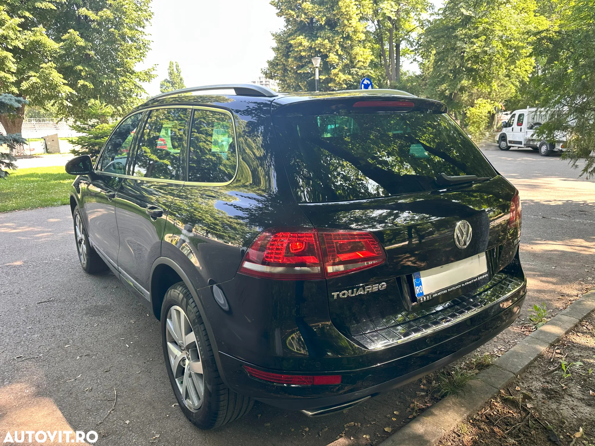Volkswagen Touareg 3.0 V6 TDI BMT - 3