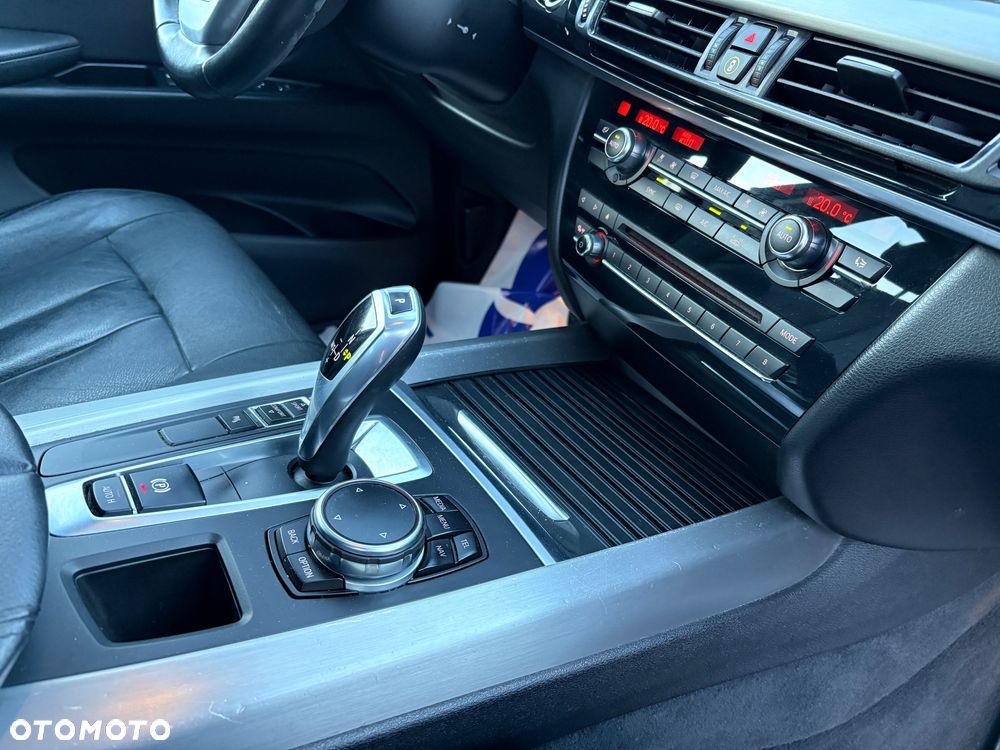 BMW X5 sDrive25d - 28