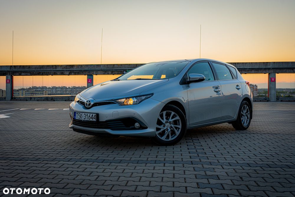 Toyota Auris 1.6 Active - 3